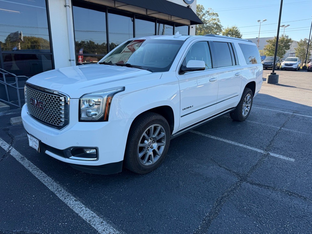 2015 GMC Yukon Image 2