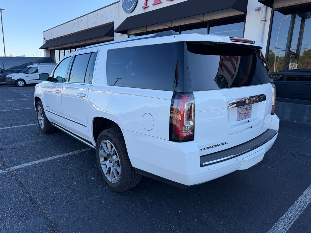 2015 GMC Yukon Image 5