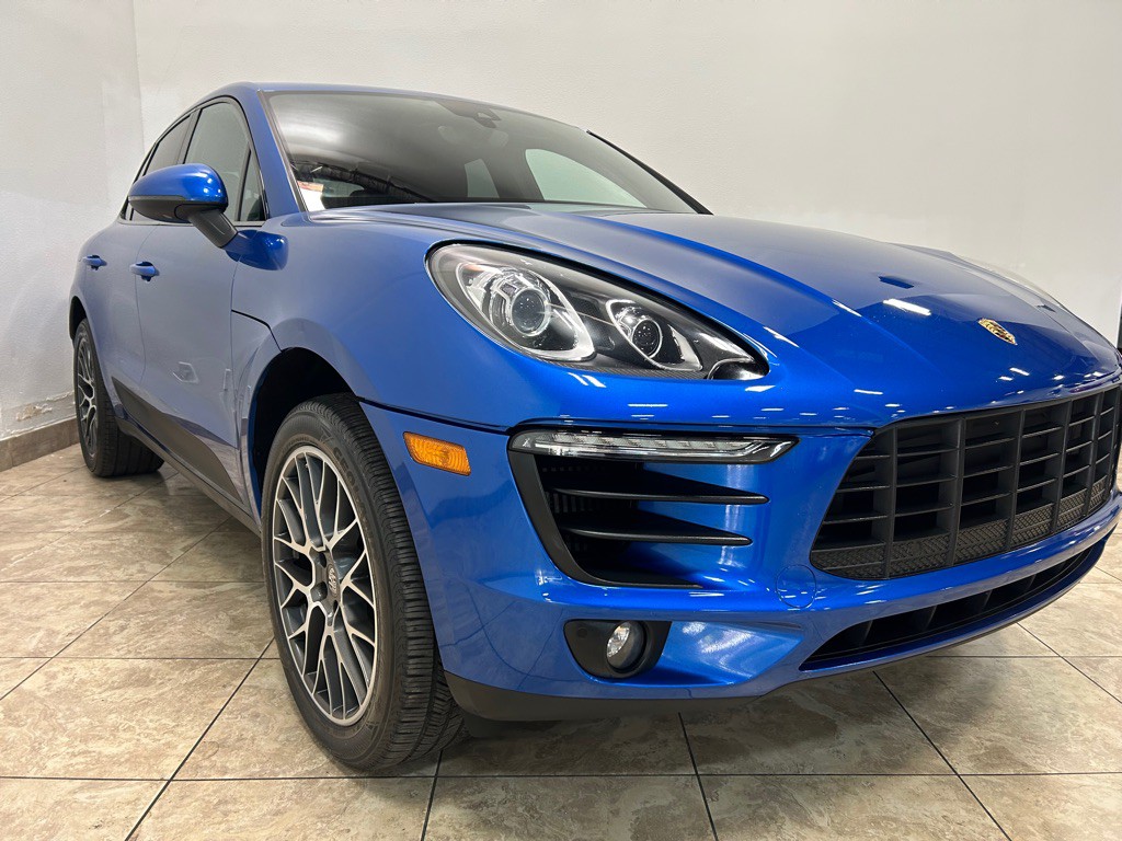 2018 Porsche Macan Image 14
