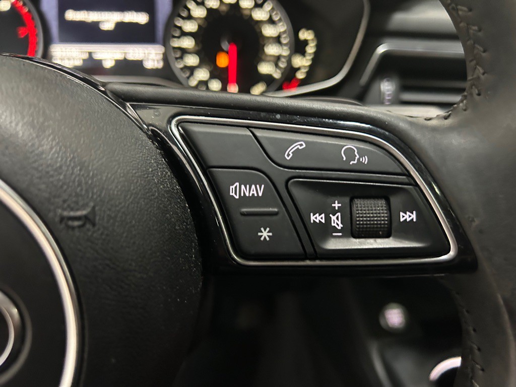 2017 Audi A4 Image 19