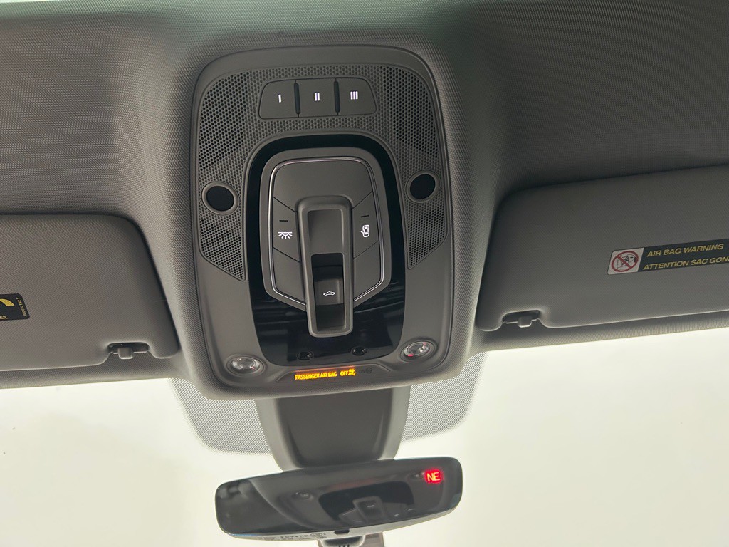 2017 Audi A4 Image 23