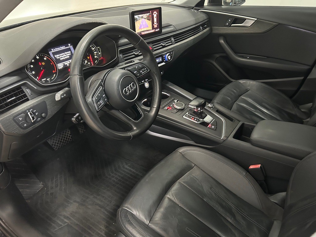 2017 Audi A4 Image 24