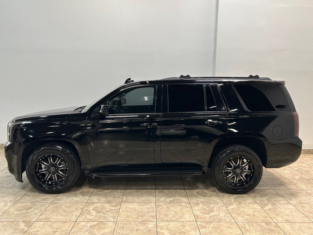 2018 GMC Yukon Image 2