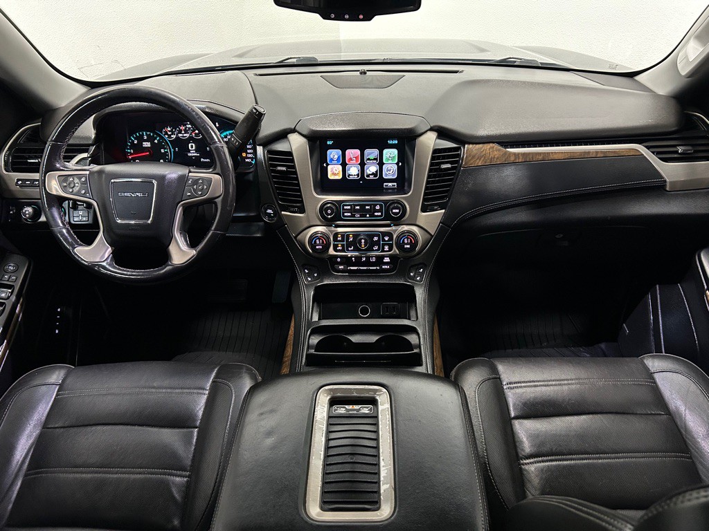 2018 GMC Yukon Image 32