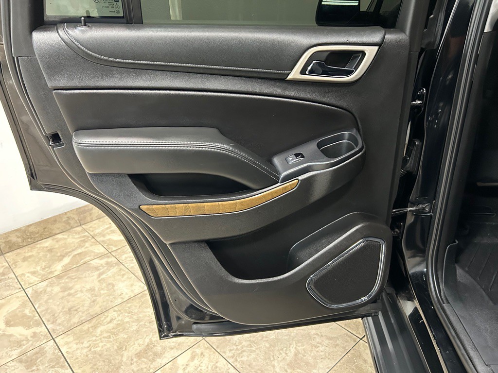 2018 GMC Yukon Image 38