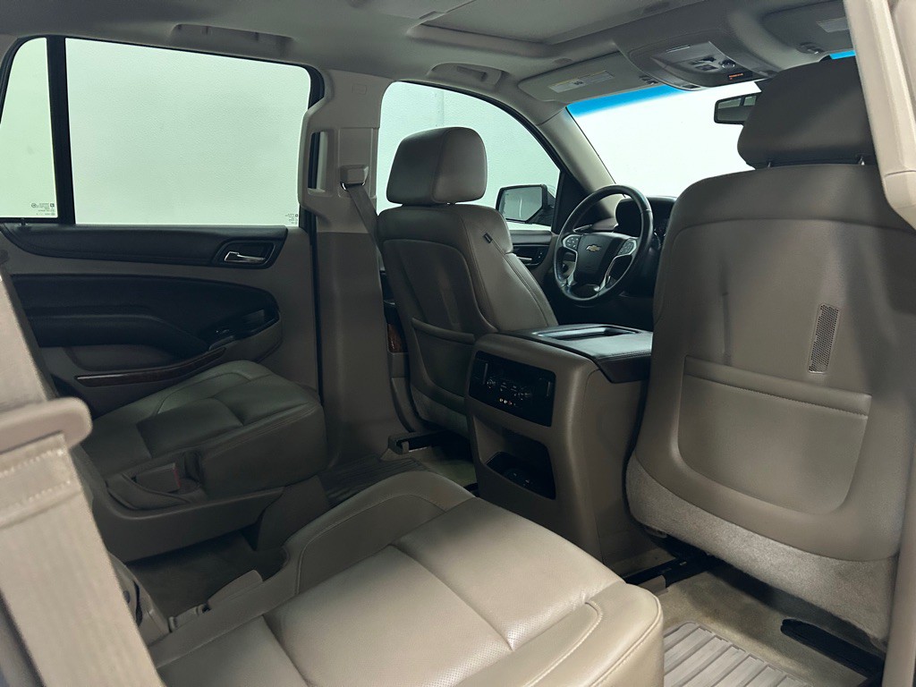 2015 Chevrolet Tahoe Image 31