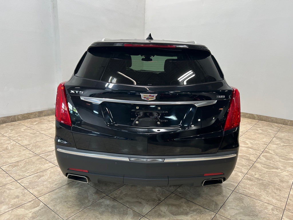 2017 Cadillac XT5 Image 8