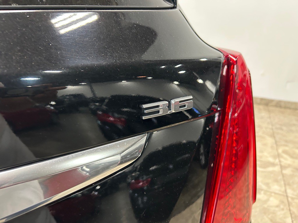 2017 Cadillac XT5 Image 11