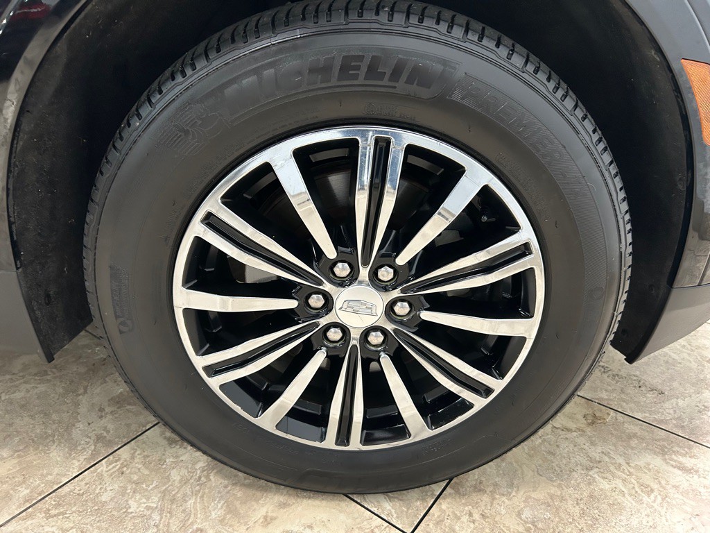 2017 Cadillac XT5 Image 12
