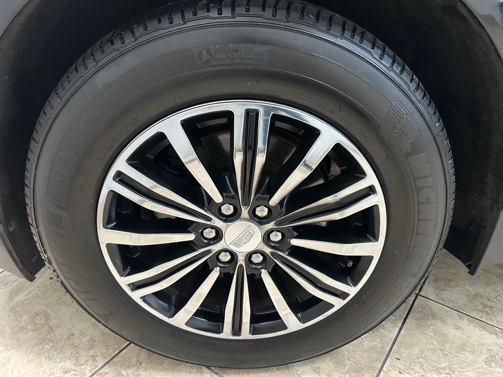 2017 Cadillac XT5 Image 15