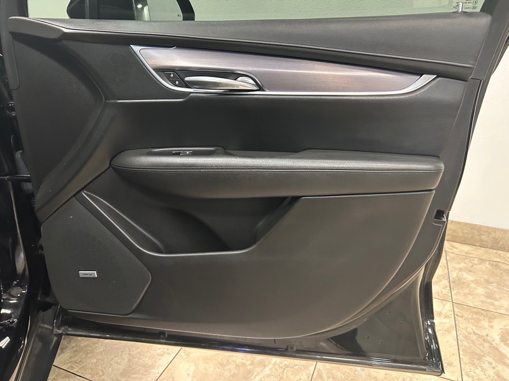 2017 Cadillac XT5 Image 29