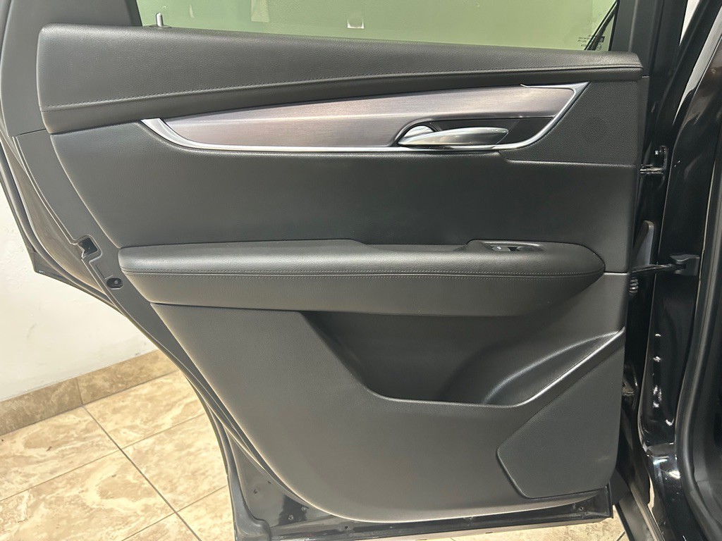 2017 Cadillac XT5 Image 34