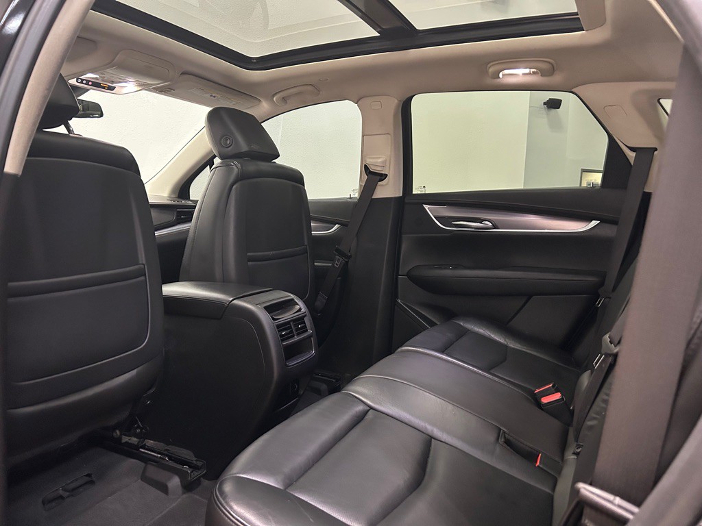 2017 Cadillac XT5 Image 36
