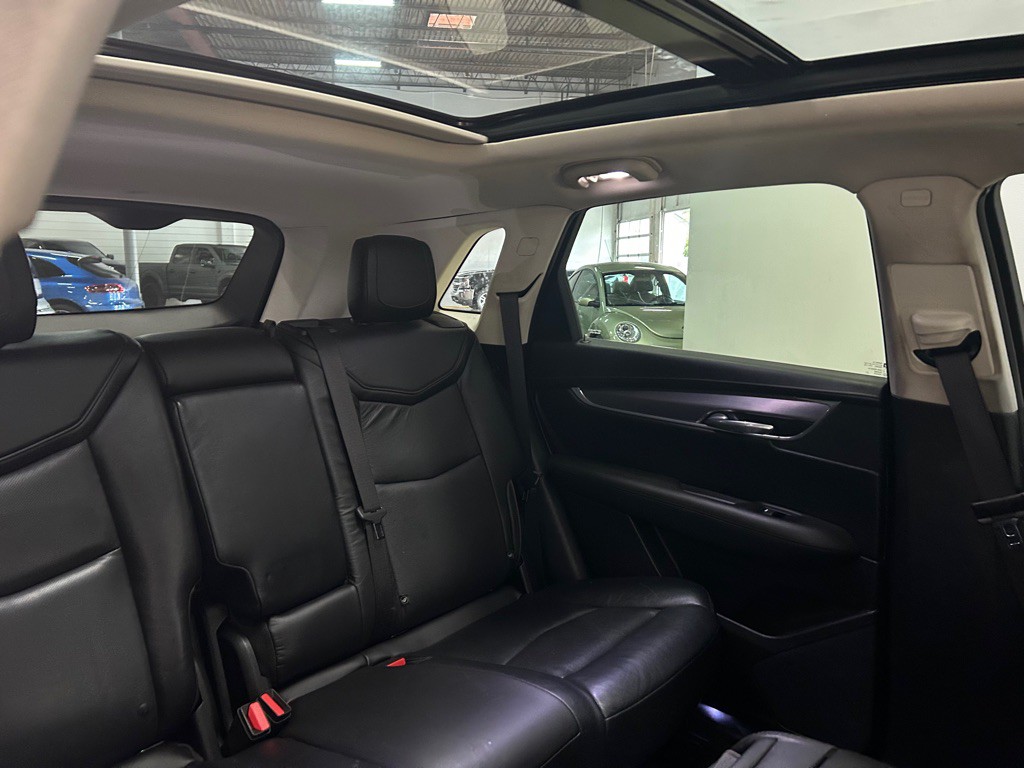 2017 Cadillac XT5 Image 41