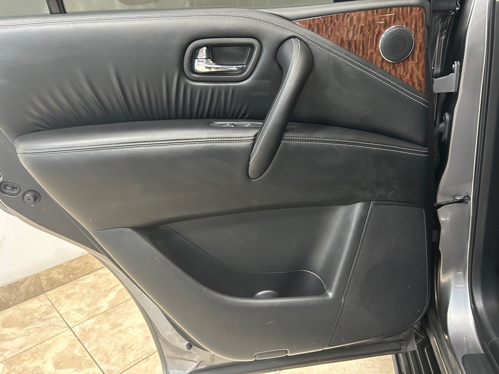 2020 Nissan Armada Image 38