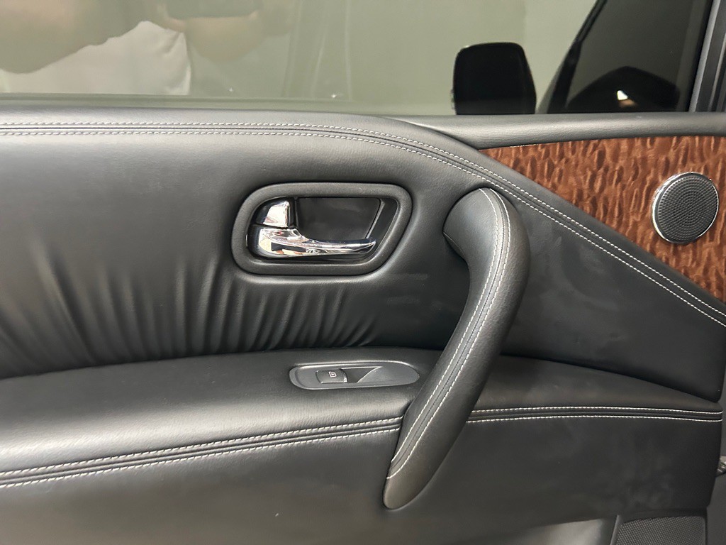 2020 Nissan Armada Image 39