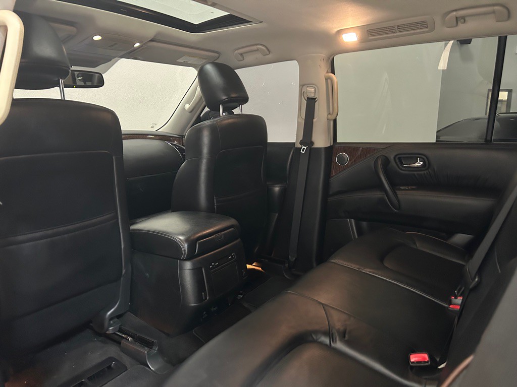 2020 Nissan Armada Image 40