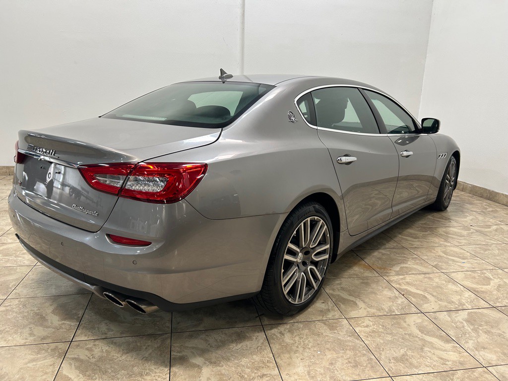 2015 Maserati Quattroporte Image 6
