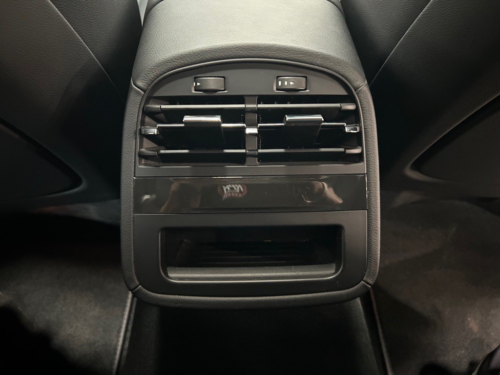 2015 Maserati Quattroporte Image 31