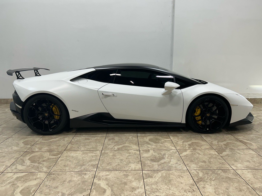 2015 Lamborghini Huracan Image 6