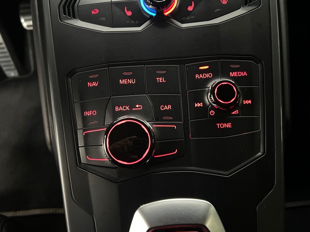 2015 Lamborghini Huracan Image 19