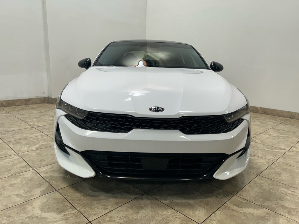 2021 Kia K5 Image 2