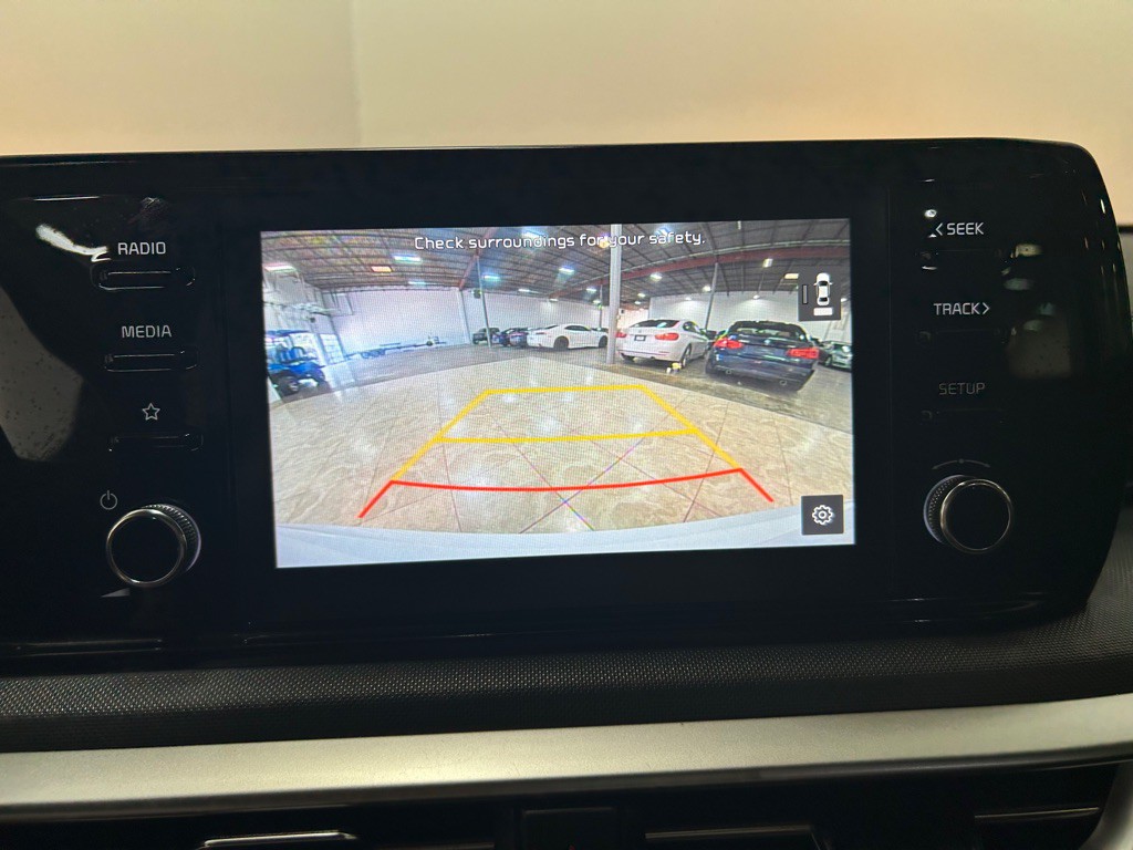 2021 Kia K5 Image 18