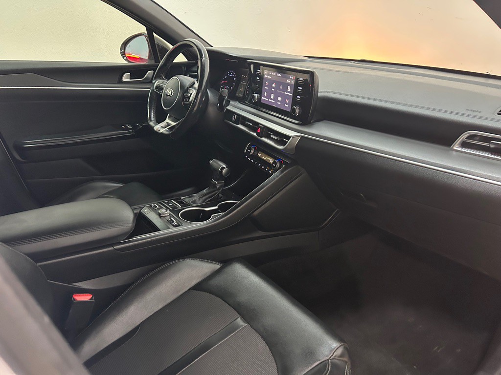 2021 Kia K5 Image 24