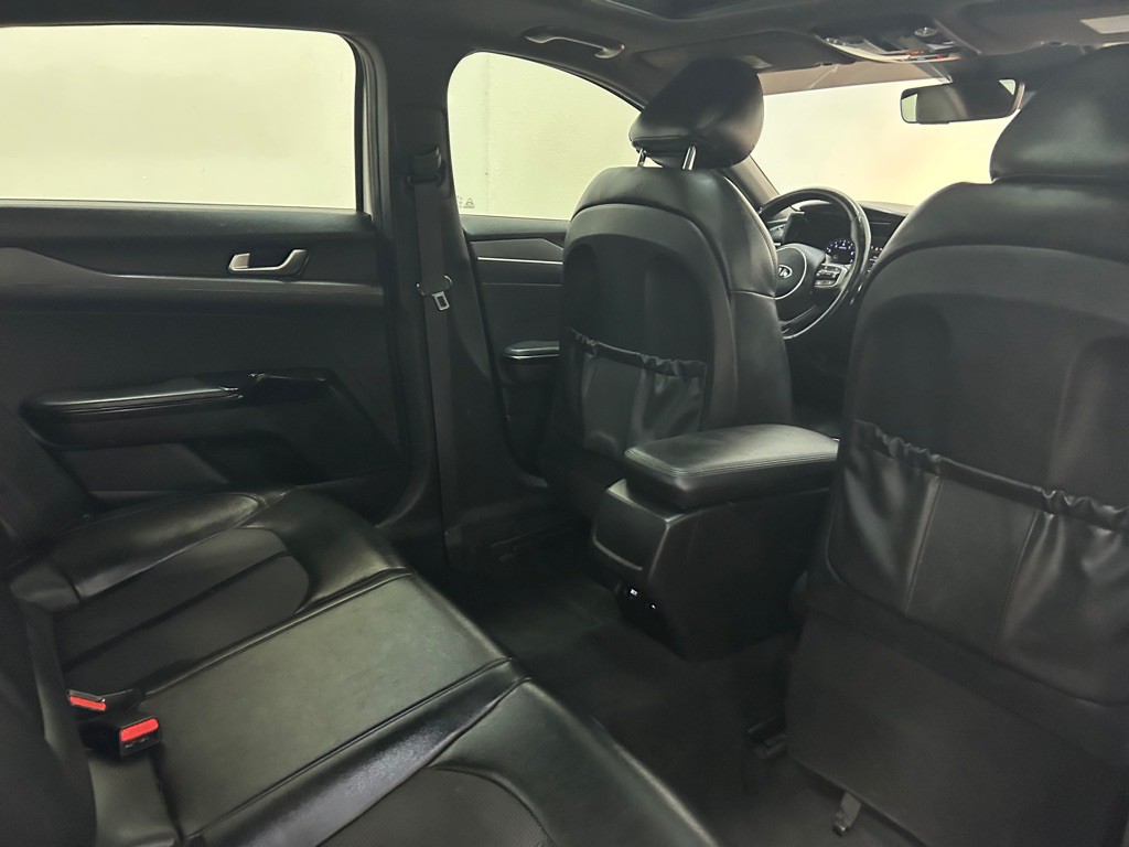 2021 Kia K5 Image 33