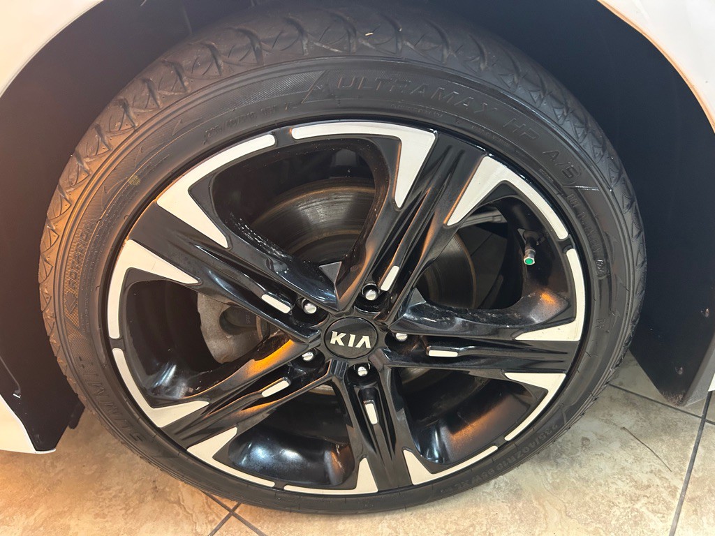 2021 Kia K5 Image 41