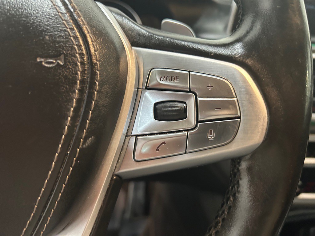 2018 BMW 7 Series Image 22