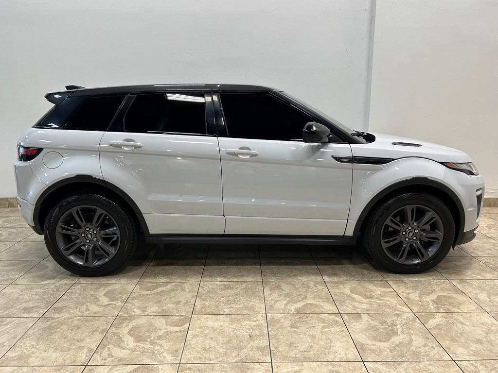 2018 Land Rover Range Rover Evoque Image 6