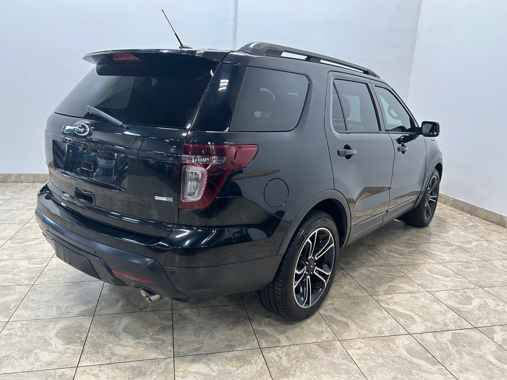 2015 Ford Explorer Image 7