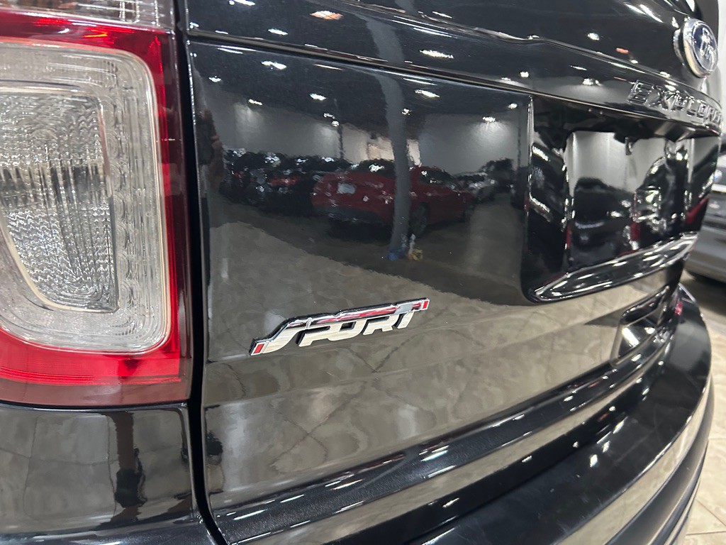 2015 Ford Explorer Image 11