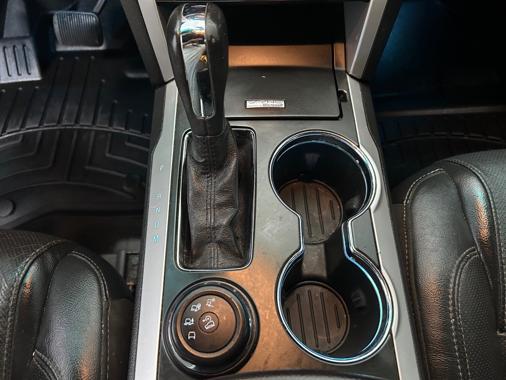 2015 Ford Explorer Image 24