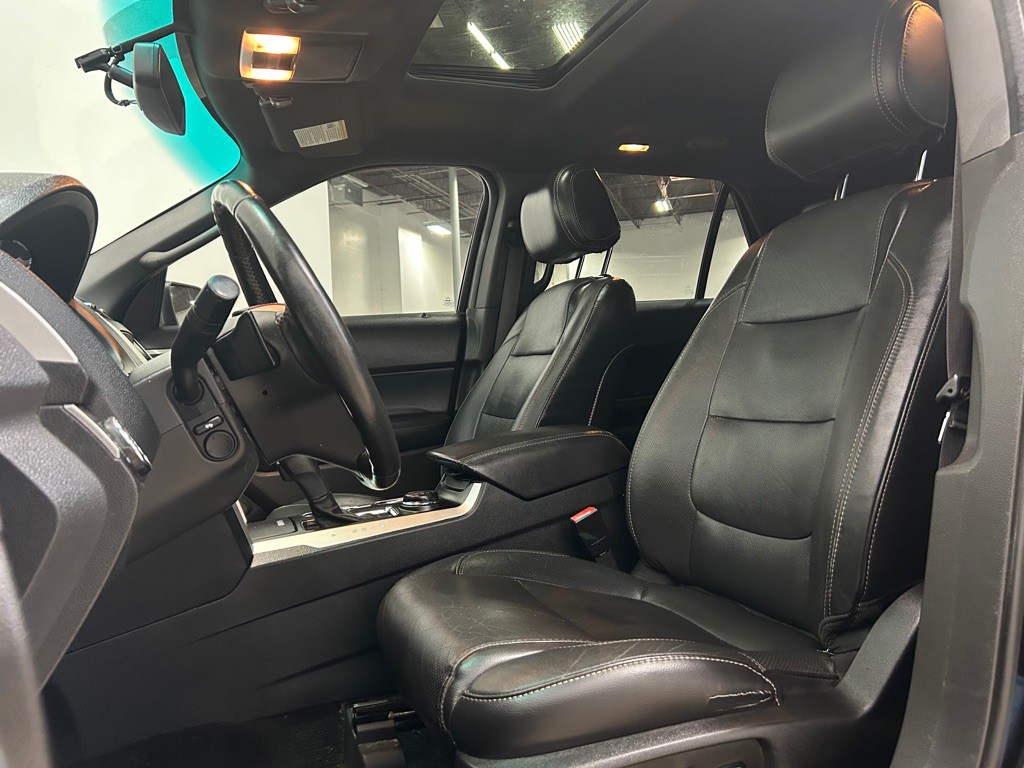 2015 Ford Explorer Image 27