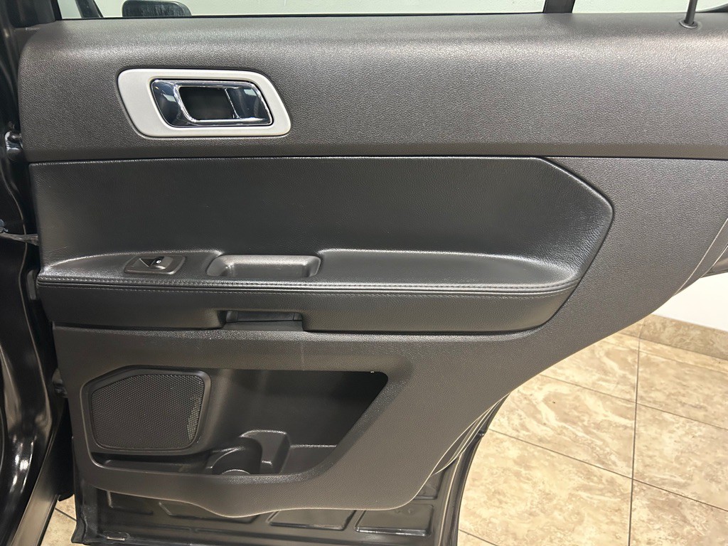 2015 Ford Explorer Image 33