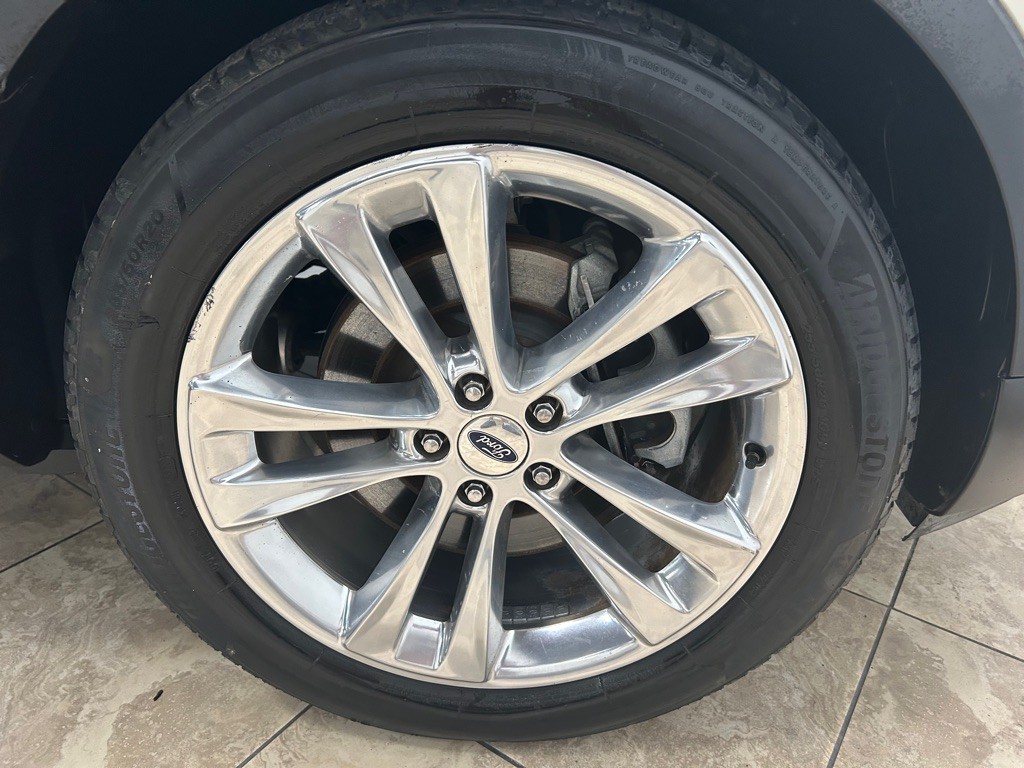 2018 Ford Explorer Image 9