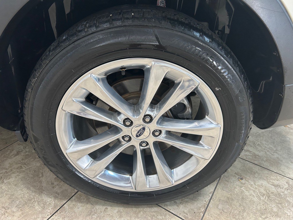 2018 Ford Explorer Image 11