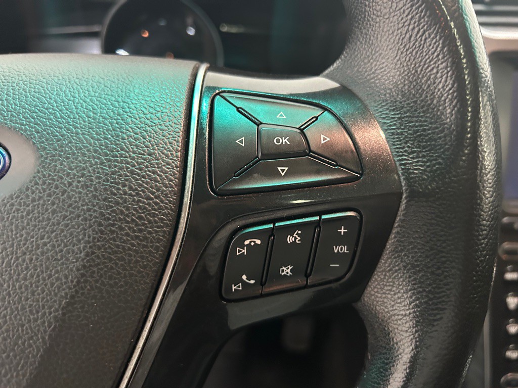 2018 Ford Explorer Image 18