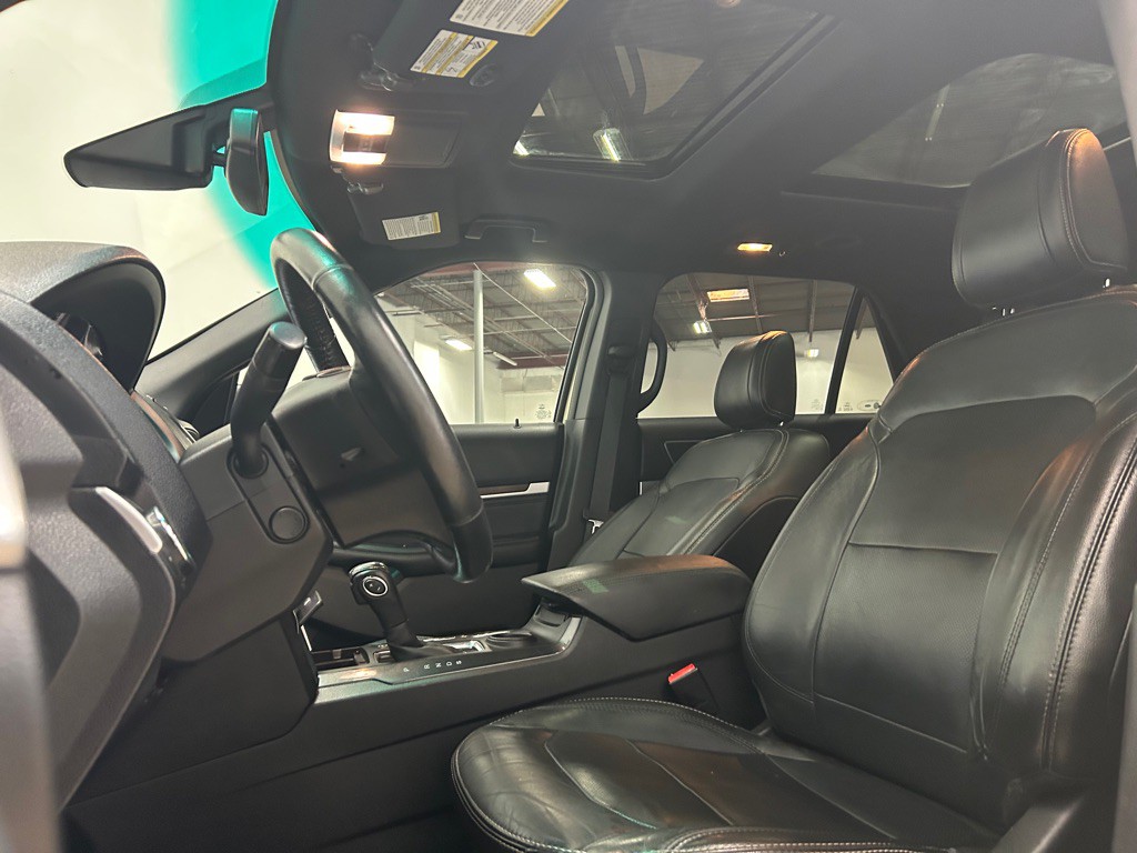 2018 Ford Explorer Image 27