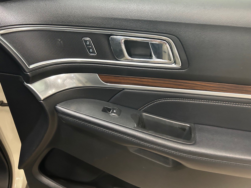 2018 Ford Explorer Image 29
