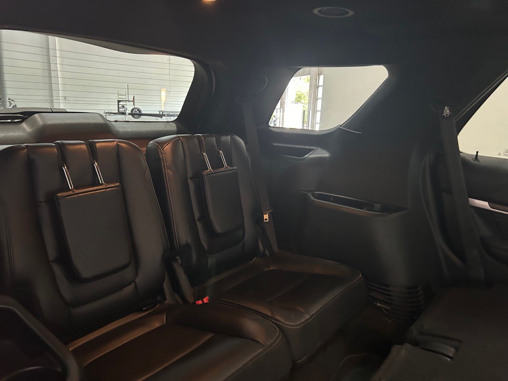 2018 Ford Explorer Image 43