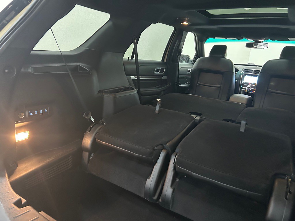 2018 Ford Explorer Image 46