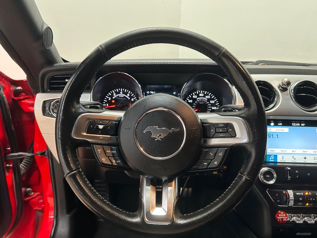 2016 Ford Mustang Image 18