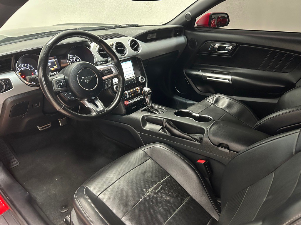 2016 Ford Mustang Image 25