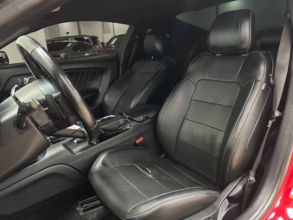 2016 Ford Mustang Image 26