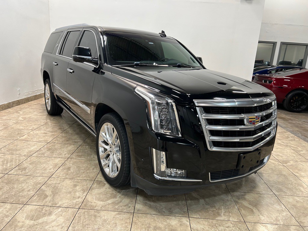 2019 Cadillac Escalade Image 4