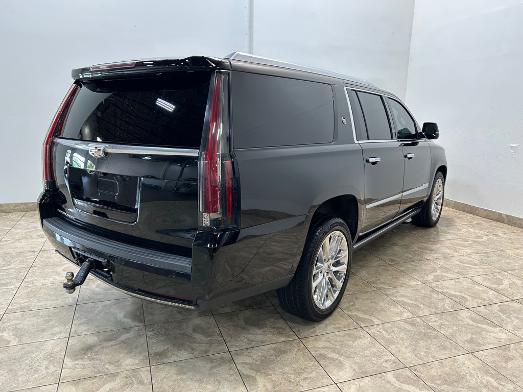 2019 Cadillac Escalade Image 6