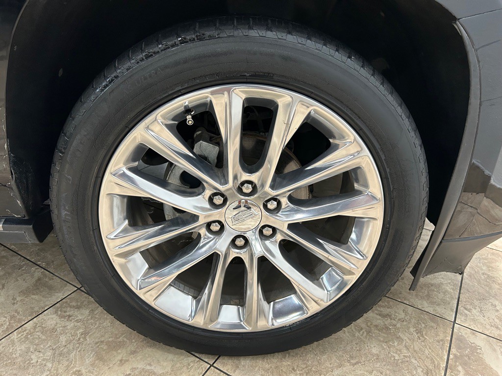 2019 Cadillac Escalade Image 9